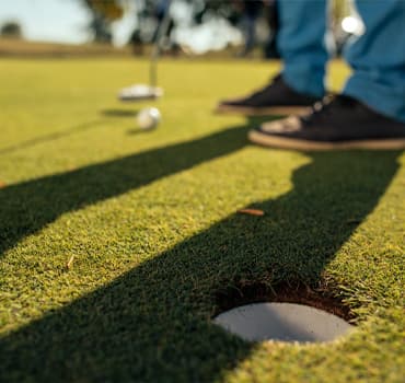 Putting green and driving range